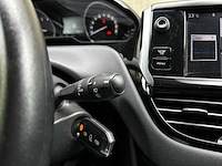 Peugeot 208 1.6 vti allure 120pk 2012 (origineel-nl), 80-xnl-3 - afbeelding 18 van  35