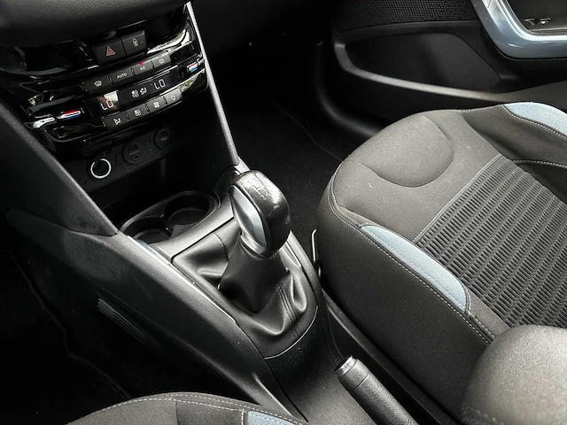 Peugeot 208 1.6 vti allure 120pk 2012 (origineel-nl), 80-xnl-3 - afbeelding 20 van  42