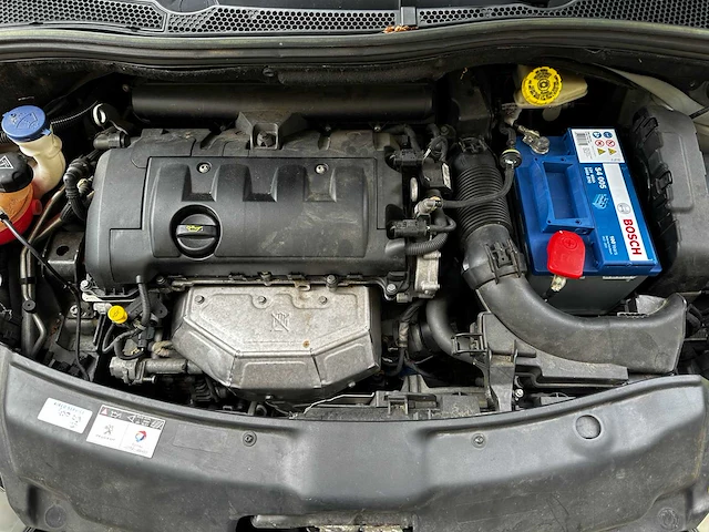 Peugeot 208 1.6 vti allure 120pk 2012 (origineel-nl), 80-xnl-3 - afbeelding 33 van  42