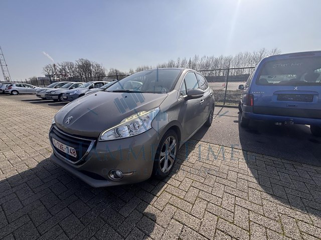 Peugeot 208 1.6i allure 120 at, 2014 - afbeelding 1 van  33