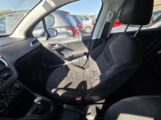 Peugeot 208 208 1.2i puretech style 82, 2017 - afbeelding 24 van  46
