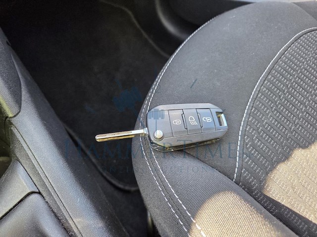 Peugeot 208 208 1.2i puretech style 82, 2017 - afbeelding 41 van  46