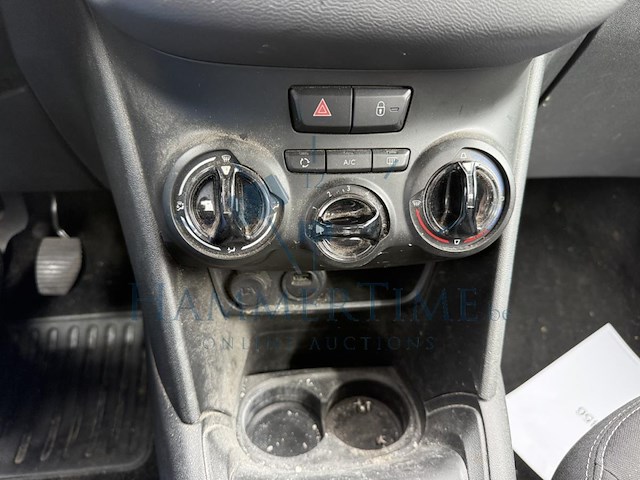 Peugeot 208 active puretech 82 st/st, 2019 - afbeelding 5 van  32