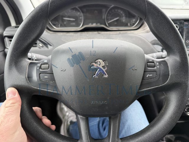 Peugeot 208 active puretech 82 st/st, 2019 - afbeelding 11 van  32