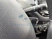 Peugeot 208 active puretech 82 st/st, 2019 - afbeelding 13 van  32