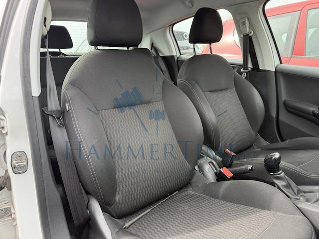 Peugeot 208 active puretech 82 st/st, 2019 - afbeelding 21 van  32