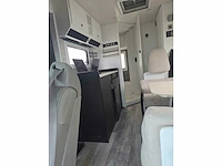 Peugeot 230 bed - bank - wc - camper - afbeelding 3 van  13