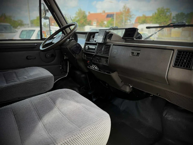 Peugeot 280 g 52 kampeerauto rapido camper yk-33-sz - afbeelding 25 van  34