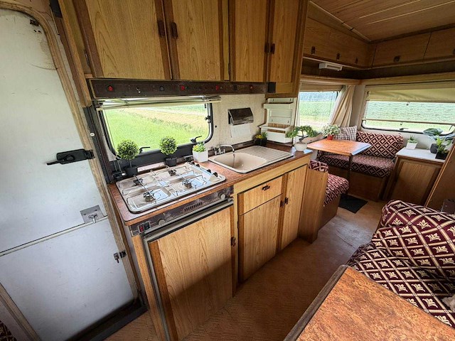 Peugeot 280l kampeerwagen bürstner camper 64-vp-nr - afbeelding 5 van  18