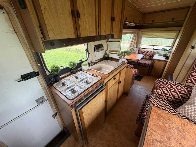 Peugeot 280l kampeerwagen bürstner camper 64-vp-nr - afbeelding 10 van  18