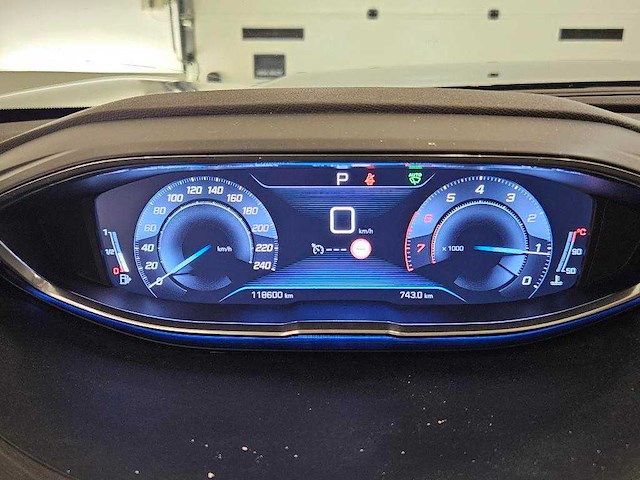 Peugeot 3008 1.2 puretech active , ; l-571-lk - afbeelding 7 van  9