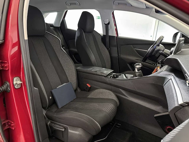 Peugeot 3008 1.2 puretech active | p-476-zp i - afbeelding 17 van  23