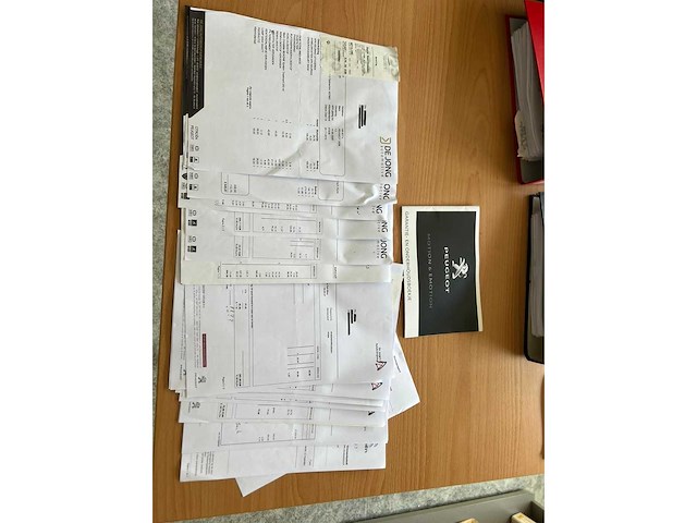 Peugeot 3008 1.2 puretech allure 0,* hk-877-l - afbeelding 2 van  27
