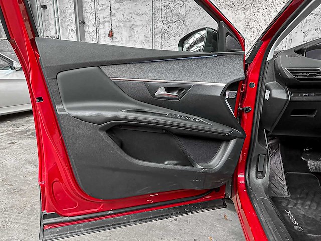 Peugeot 3008 1.2 puretech allure 131pk 2019, g-246-kz - afbeelding 27 van  43