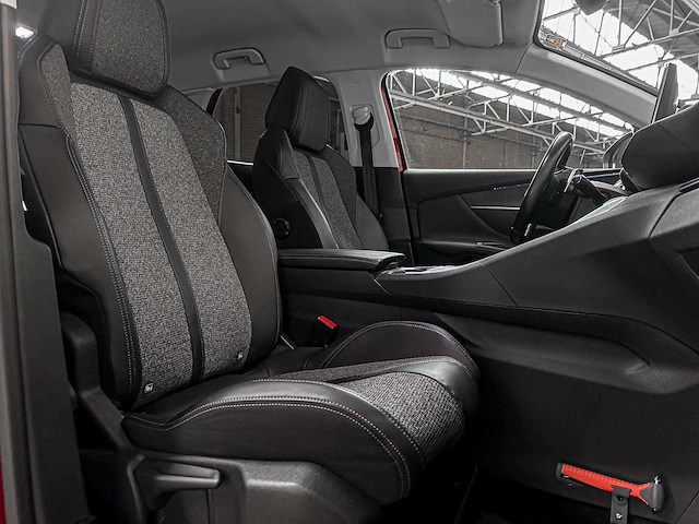 Peugeot 3008 1.2 puretech allure 131pk 2019, g-246-kz - afbeelding 36 van  43