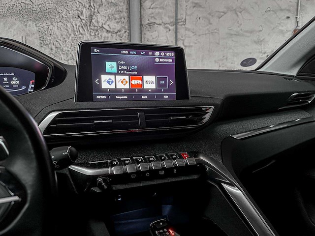 Peugeot 3008 1.2 puretech allure 131pk 2019, g-246-kz - afbeelding 19 van  36