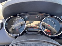 Peugeot 3008 1.2 puretech allure, 2016 - afbeelding 6 van  35