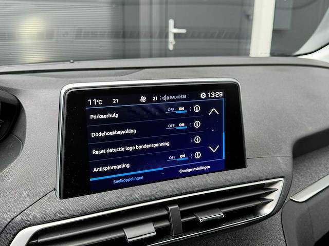 Peugeot 3008 1.2 puretech allure 2018 | st-039-k iaw - afbeelding 15 van  34