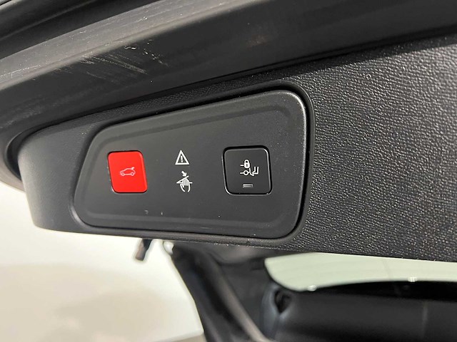 Peugeot 3008 1.2 puretech gt line, nh-685-b - afbeelding 4 van  8