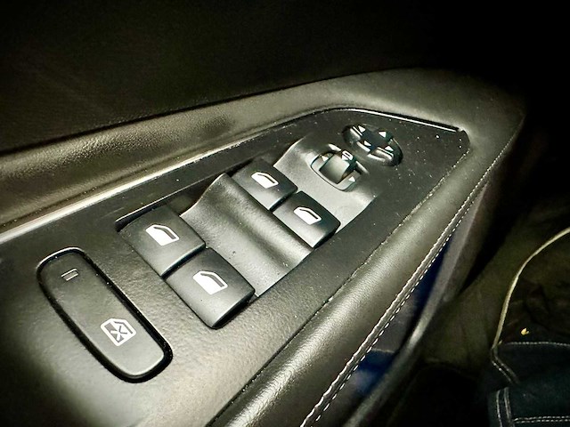 Peugeot 3008 1.2 puretech prem , ; ns-841-j - afbeelding 13 van  13