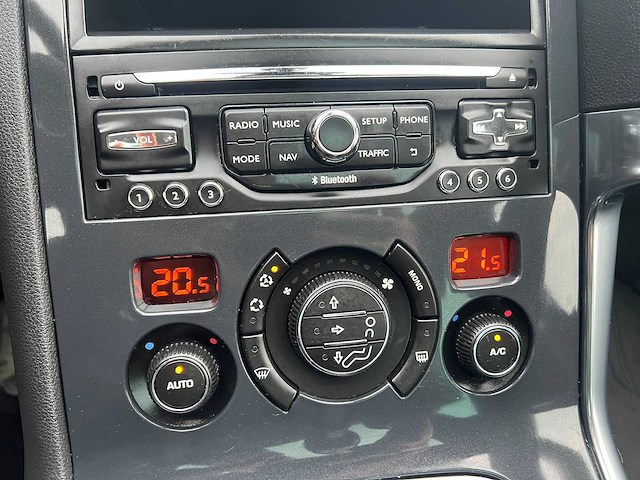 Peugeot 3008 1.2 puretech style, gz-311-r - afbeelding 7 van  26