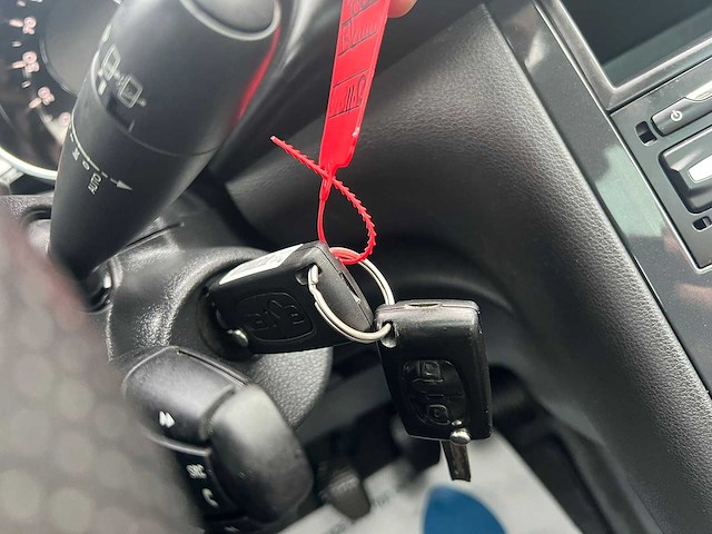 Peugeot 3008 1.2 puretech style, gz-311-r - afbeelding 10 van  26