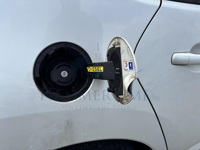 Peugeot 3008 1.6 hdi premium fap bmp 112 at, 2011 - afbeelding 15 van  30