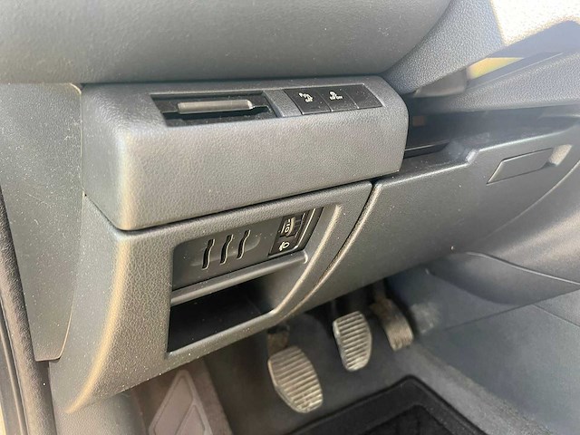 Peugeot 3008 1.6 thp gt , 33-ldn-1 - afbeelding 25 van  27