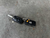 Peugeot 3008 1.6 thp st 156pk 2011 (origineel-nl), 09-ptj-7 - afbeelding 29 van  35