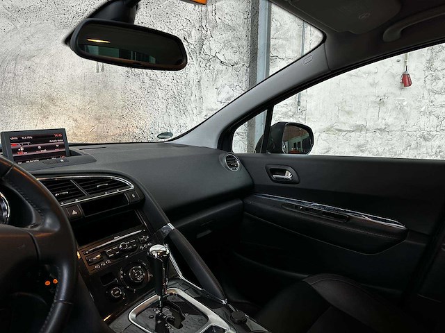Peugeot 3008 1.6 thp st 156pk 2011 (origineel-nl), 09-ptj-7 - afbeelding 29 van  39