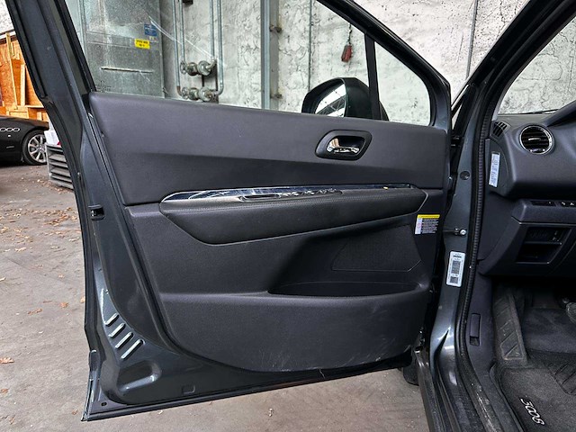 Peugeot 3008 1.6 thp st 156pk 2011 (origineel-nl), 09-ptj-7 - afbeelding 3 van  13