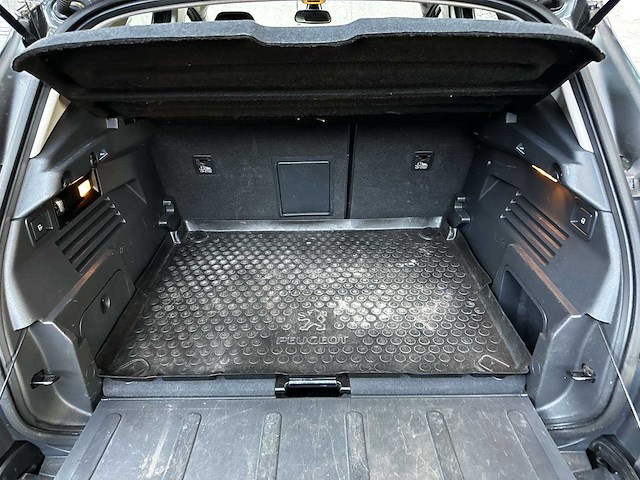 Peugeot 3008 1.6 thp st 156pk 2011 (origineel-nl), 09-ptj-7 - afbeelding 8 van  13