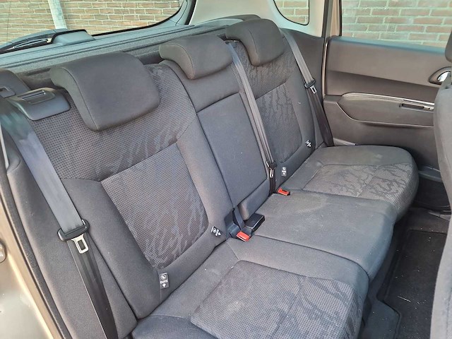 Peugeot 3008 1.6 thp style 2012 | 31-xvf-2 - afbeelding 24 van  32