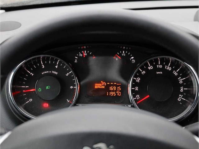 Peugeot 3008 1.6 thp style 2015, 8-zld-97 - afbeelding 8 van  29