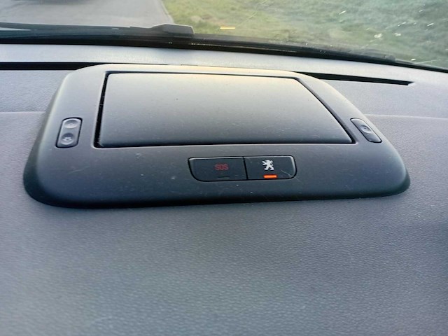 Peugeot 3008 1.6 turbo st; 05-pjs-1 - afbeelding 7 van  22