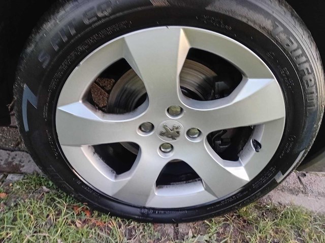 Peugeot 3008 1.6 turbo st; 05-pjs-1 - afbeelding 30 van  30