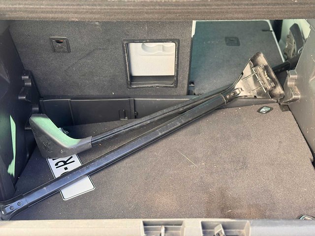 Peugeot 3008 1.6 turbo st, 19-rfl-2 - afbeelding 8 van  17