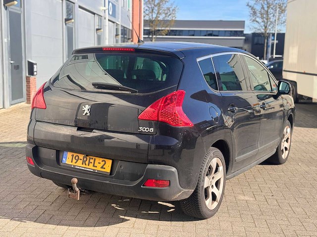 Peugeot 3008 1.6 turbo st, 19-rfl-2 - afbeelding 10 van  17