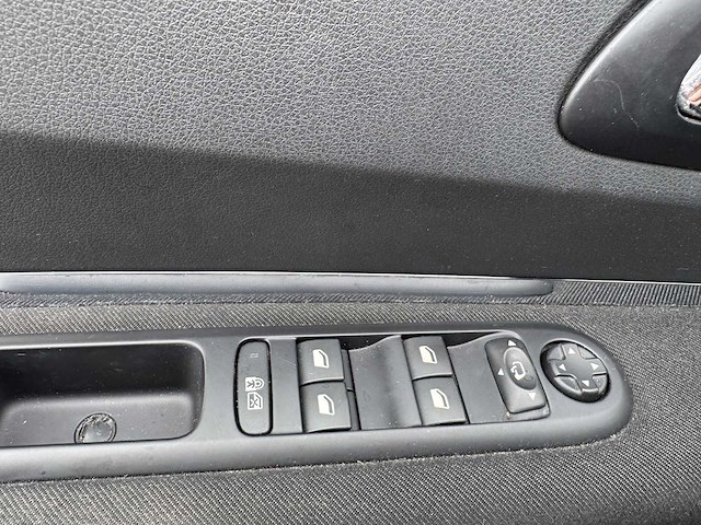 Peugeot 3008 1.6 vti st pano edition 49-pgt-8 - afbeelding 11 van  25