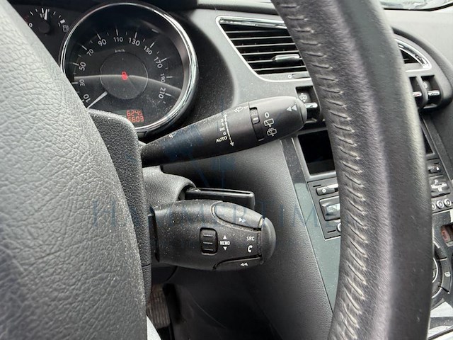 Peugeot 3008 2.0 hdi premium pack fap 163 at, 2010 - afbeelding 10 van  39