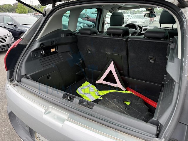 Peugeot 3008 2.0 hdi premium pack fap 163 at, 2010 - afbeelding 18 van  39