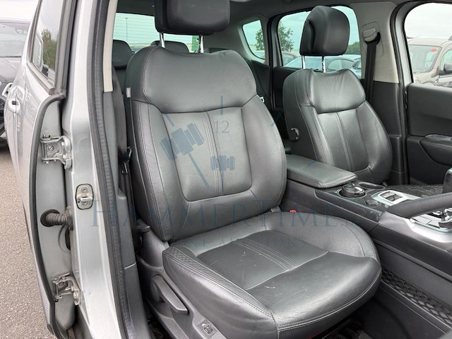 Peugeot 3008 2.0 hdi premium pack fap 163 at, 2010 - afbeelding 21 van  39
