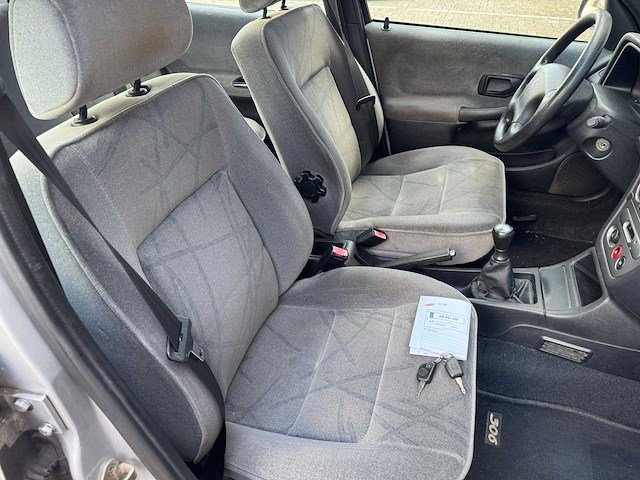Peugeot 306 1.6 xt 2000 | 48-fp-hf iaw - afbeelding 12 van  16
