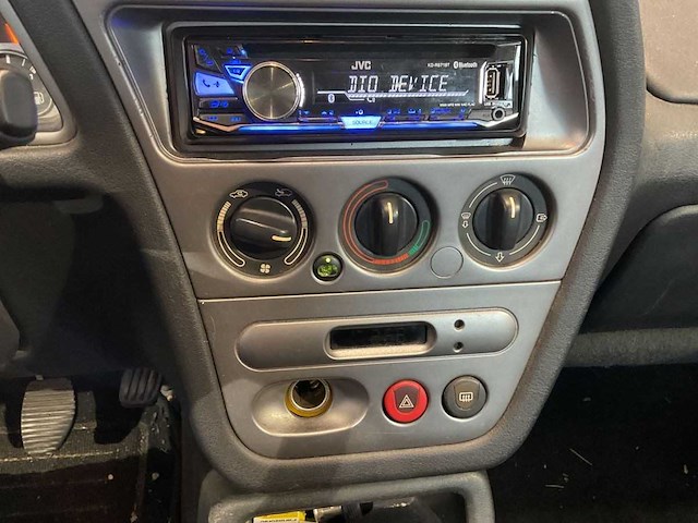 Peugeot 306 break 1.6 xr 2002 | 42-hx-dh - afbeelding 4 van  8