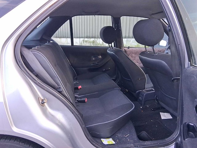 Peugeot 306 break 1.6 xr 2002 | 42-hx-dh - afbeelding 10 van  20
