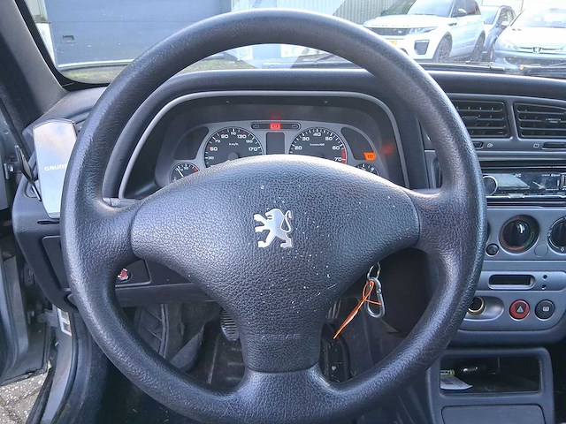 Peugeot 306 break 1.6 xr 2002 | 42-hx-dh - afbeelding 1 van  11