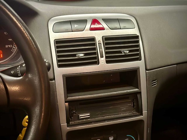 Peugeot 307 1.4 xr, jf-869-f - afbeelding 3 van  13