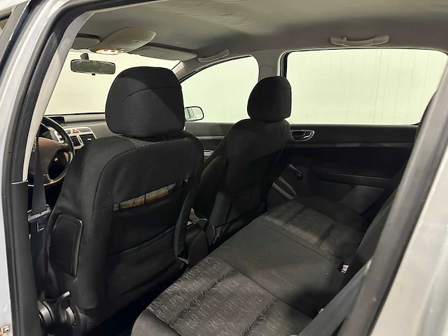 Peugeot 307 1.4 xs 91-lr-gs - afbeelding 2 van  19