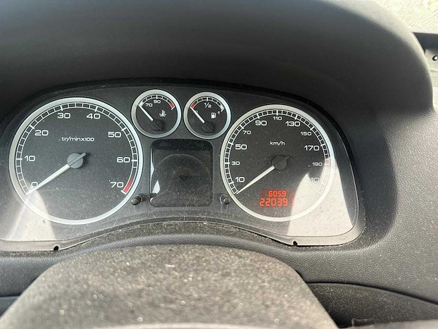 Peugeot 307 1.6-16v xs 2002 - afbeelding 6 van  9