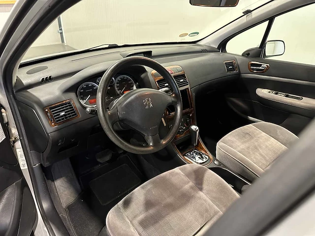 Peugeot 307 1.6-16v xt 60-jg-hd - afbeelding 20 van  20
